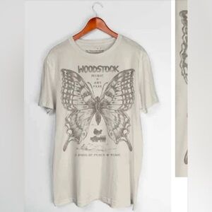 ambercombie graphic T-shirt